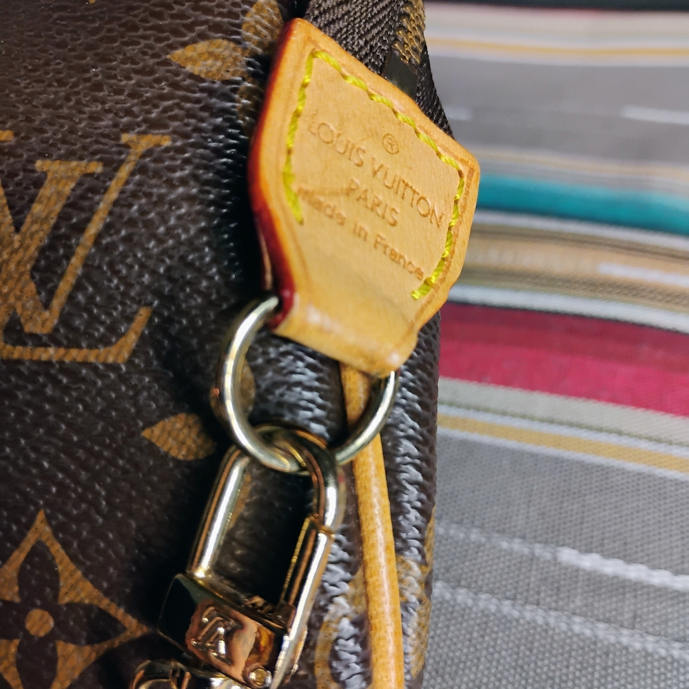 Louis Vuitton Brown Monogram Clutch - Picture 7 of 16